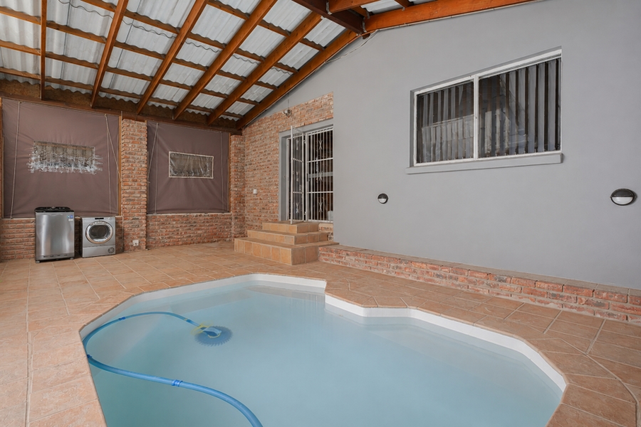 3 Bedroom Property for Sale in Heuwelkruin Eastern Cape
